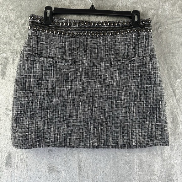 H&M Mini Skirt Women's 10 Black & White Tweed w/ Beaded Zipper Accent - Picture 1 of 10